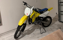 Load image into Gallery viewer, 2022 Suzuki RM85